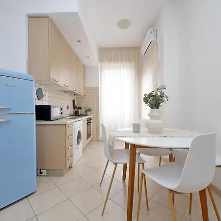 Terrazza Privata - Collegato A Roma E Aeroporto شقة