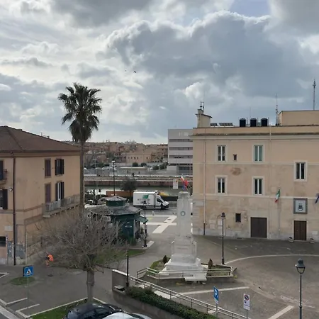 Centro Storico - Ottimo Collegamento Aeroportuale E Roma