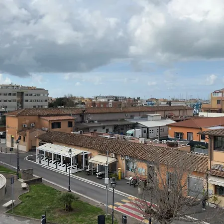Terrazza Privata - Collegato A Roma E Aeroporto *